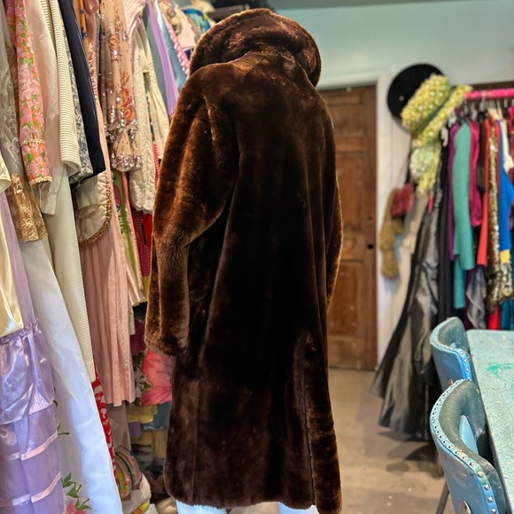 Vintage Sheared Beaver Fur Coat - Picture 13 of 15